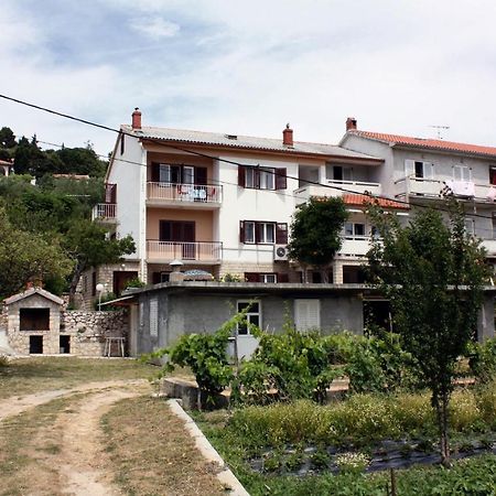Apartments With A Parking Space Kampor, Rab - 4984 Exterior foto